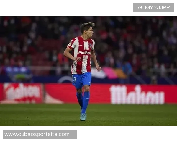 小西蒙尼称赞小蜘蛛为西甲最佳9号与梅西同场是无上的荣耀 小西蒙尼称赞小蜘蛛为西甲最佳9号与梅西同场是无上的荣耀