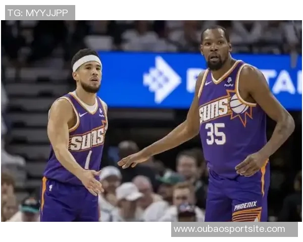 布克表示太阳队焕然一新全队已将上赛季的遗憾抛诸脑后 布克表示太阳队焕然一新全队已将上赛季的遗憾抛诸脑后