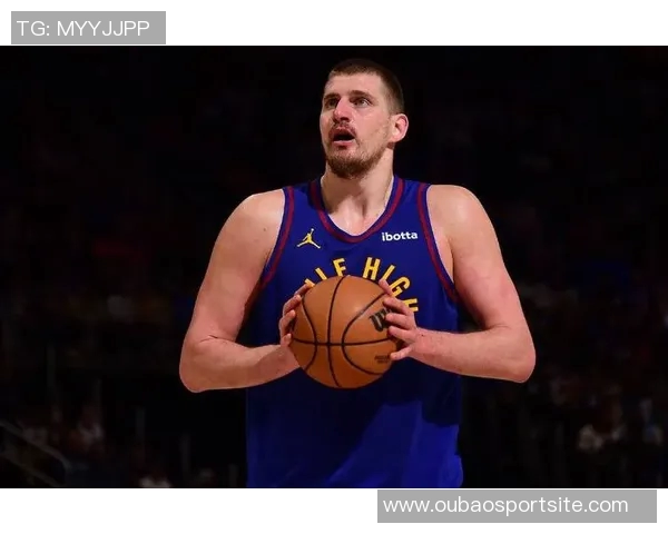 约基奇三节高效表现15投12中轻松砍下26分9篮板9助攻1盖帽 约基奇三节高效表现15投12中轻松砍下26分9篮板9助攻1盖帽